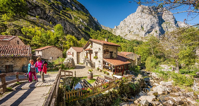 Picos de Europa. Pueblo de Bulnes