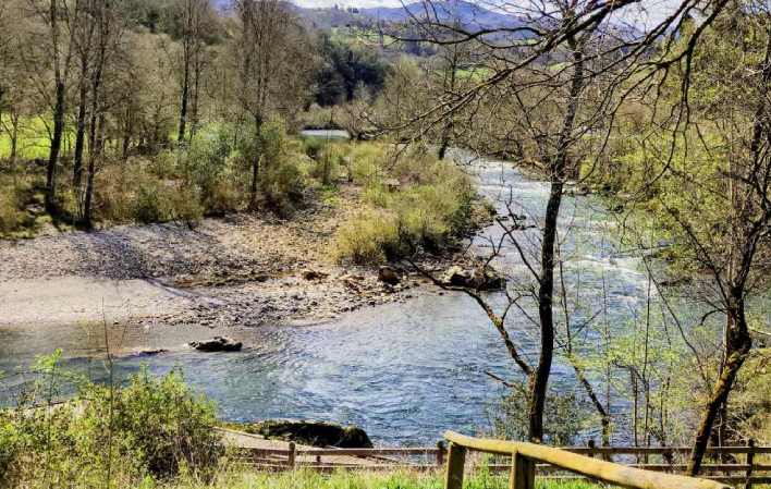 Senda Fluvial del ría sella en los apartamentos de Casa Florenta